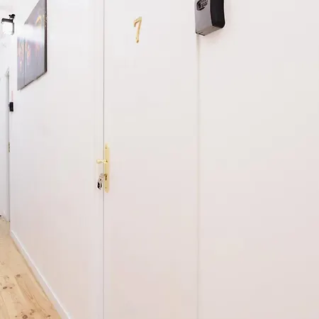 בית אירוח Quartos Economicos 3 Andar - Lc