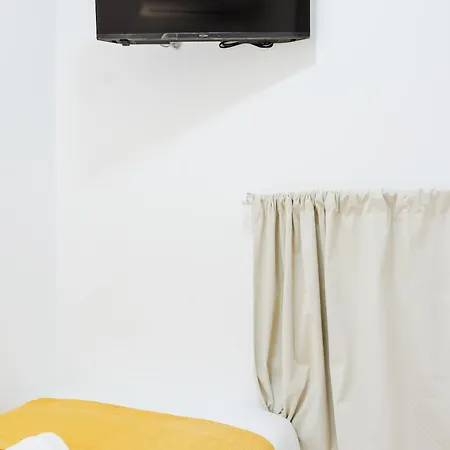 Homestay Quartos Economicos 3 Andar - Lc