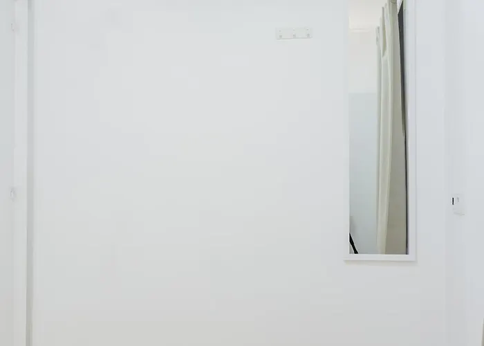 Quartos Economicos 3 Andar - Lc * ליסבון